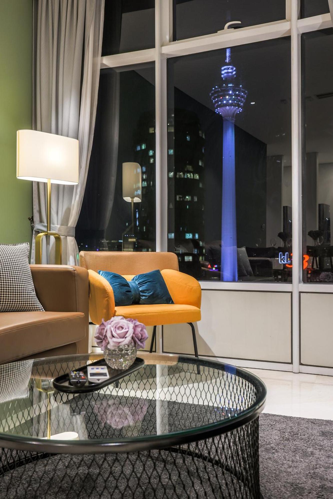 Calm Sojourn, Sky Suites Klcc Kuala Lumpur Exterior photo