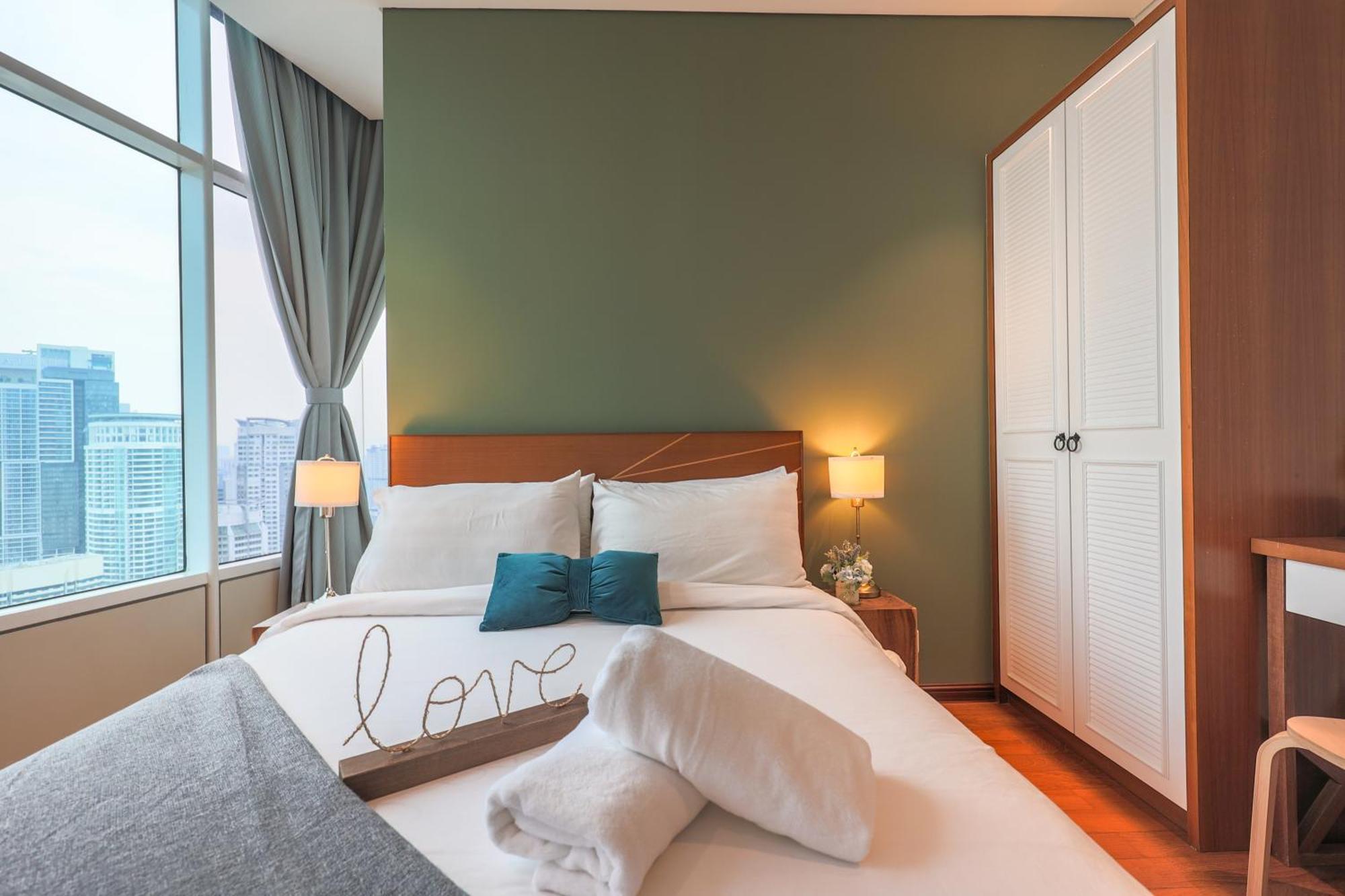 Calm Sojourn, Sky Suites Klcc Kuala Lumpur Exterior photo
