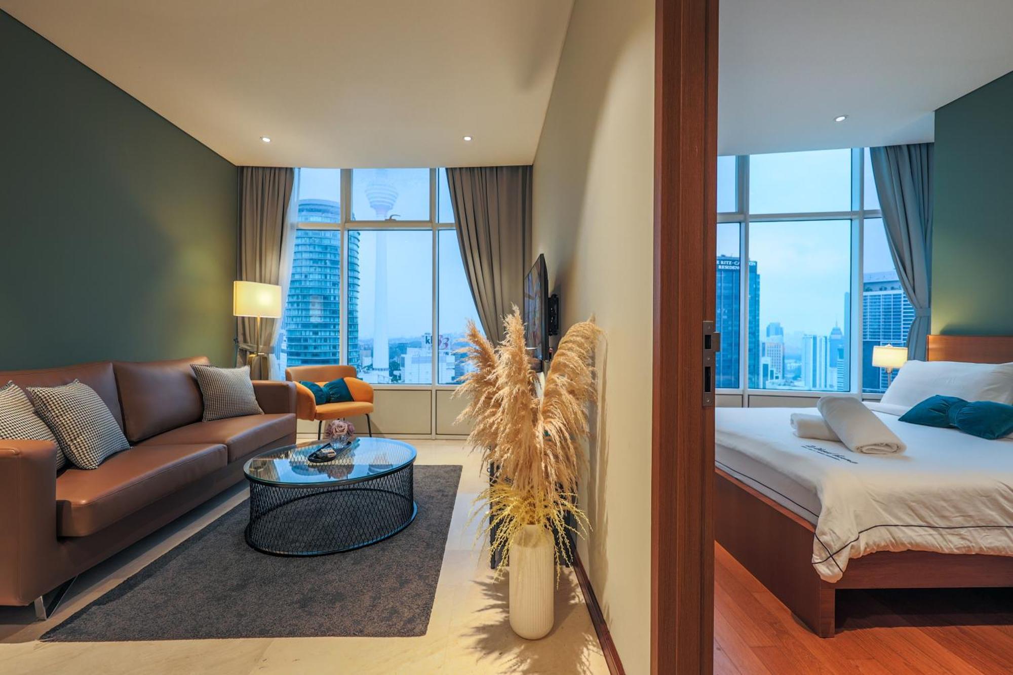 Calm Sojourn, Sky Suites Klcc Kuala Lumpur Exterior photo