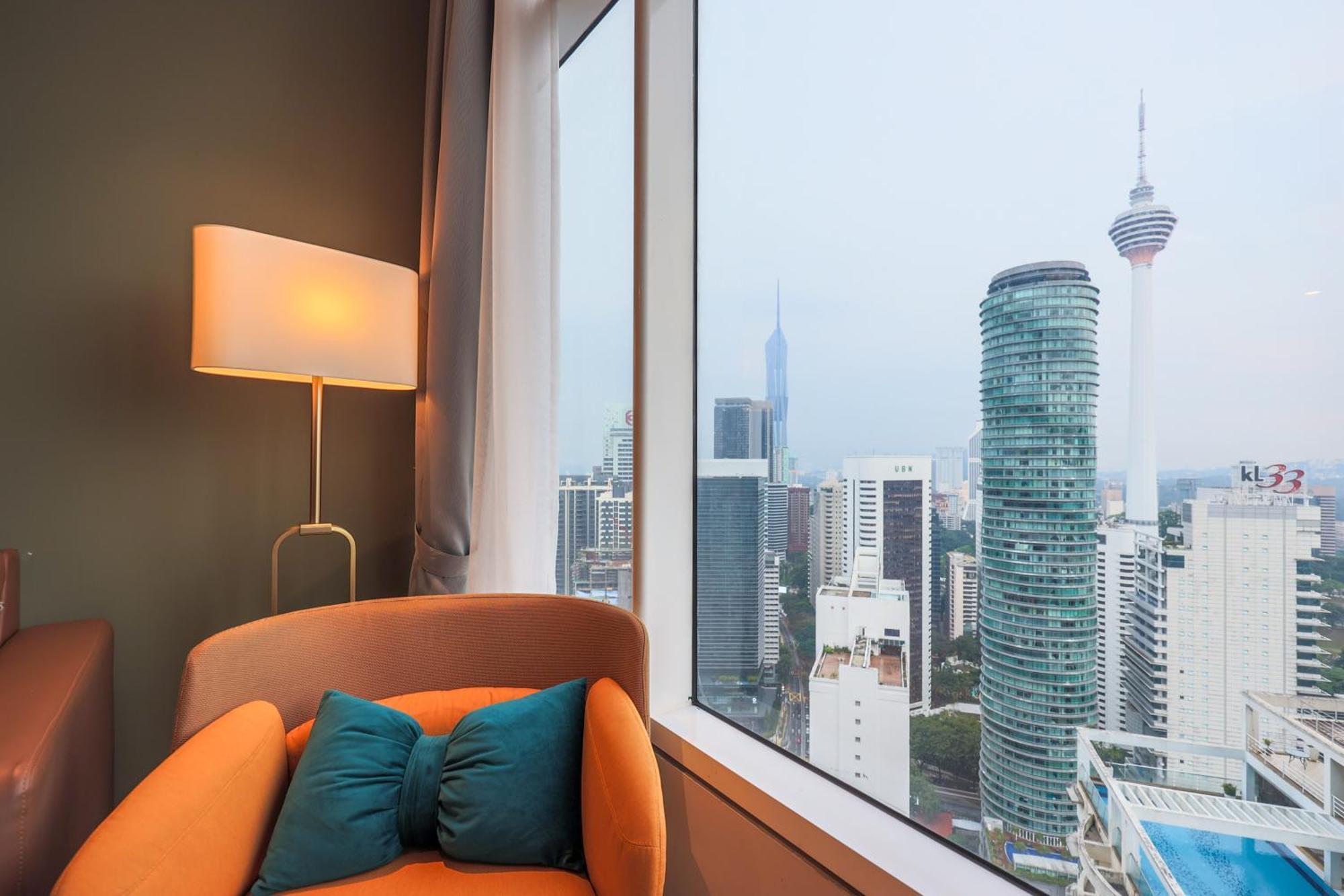 Calm Sojourn, Sky Suites Klcc Kuala Lumpur Exterior photo