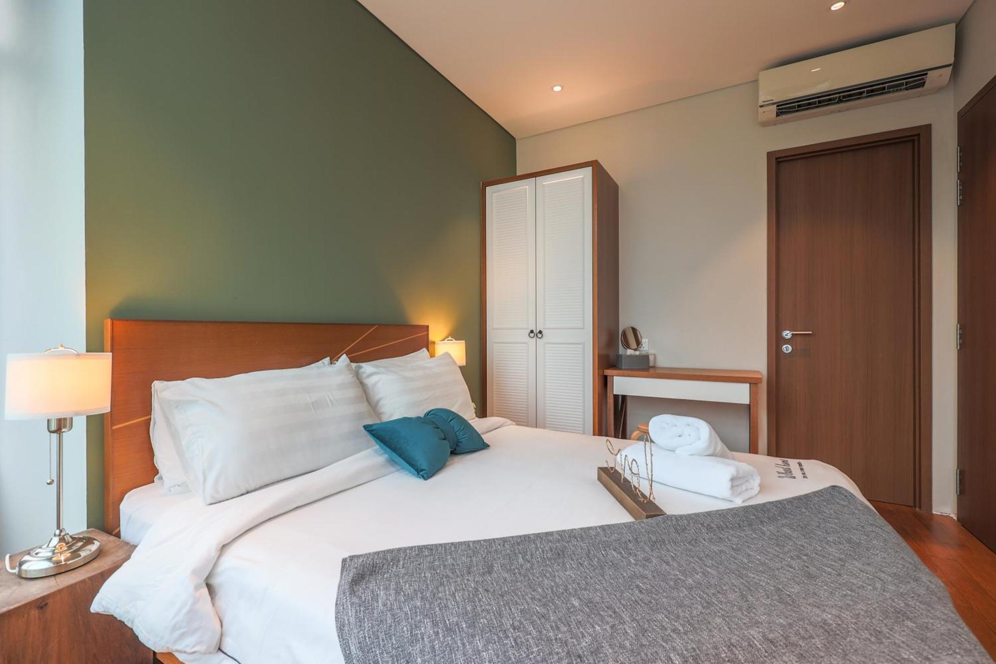 Calm Sojourn, Sky Suites Klcc Kuala Lumpur Exterior photo
